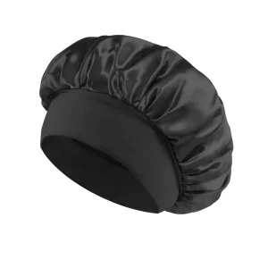 bonnet en satin Müller